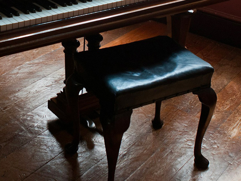 sgabello-pianoforte